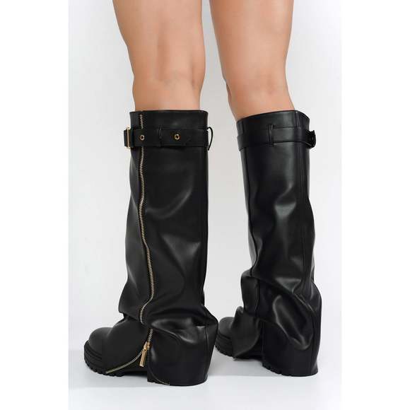 NWT~CAPE ROBBIN FUNAFUTI - BLACK BLACK 5 | ALL OFFERS / COUNTEROFFERS WELCOME - Picture 7 of 7